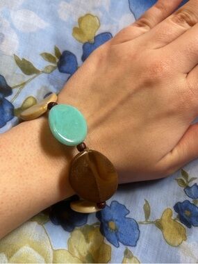 🩵3/$18🩵 Boho Chunky Beaded Stretch Bracelet in Turquoise and Brown